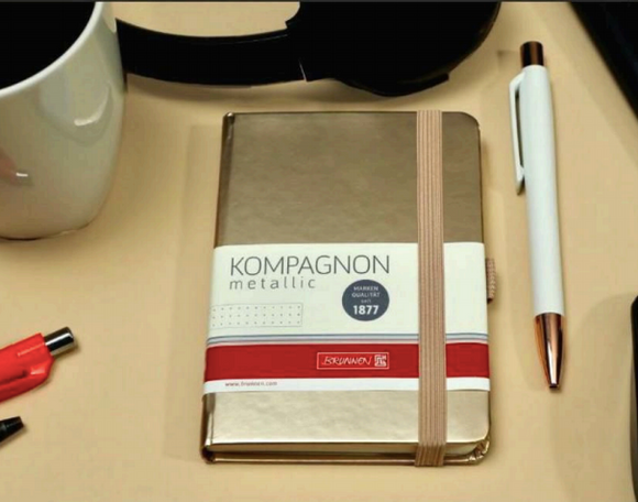 Kompagen Gold Diary and White Gold Pen